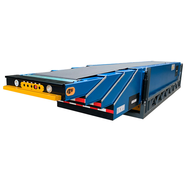 Automatic telescopic conveyor for loading and unloading vehicles