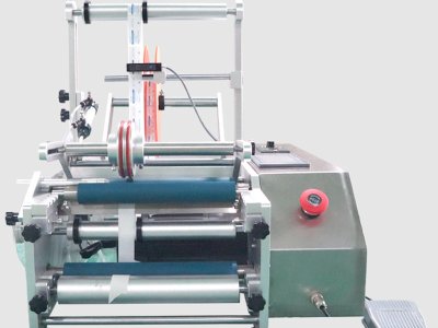 New high speed round bottle labeling machine