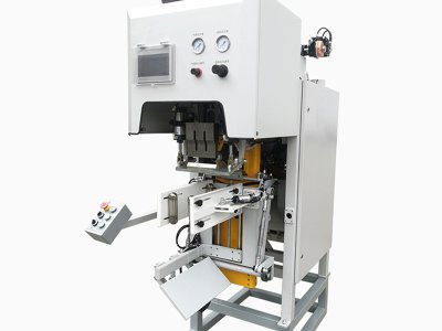Ultrasonic valve packing machine
