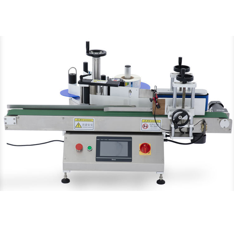 Double-sided labeling machine