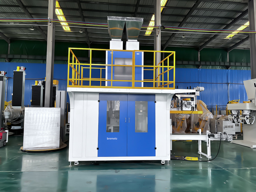 Fully automatic bagging granule packaging machine