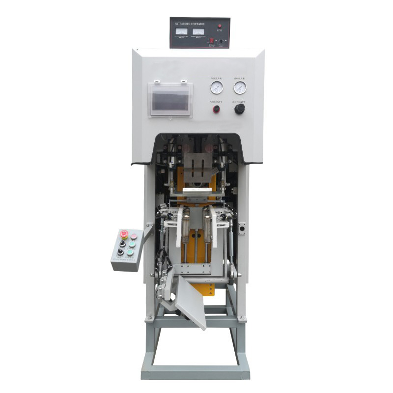 Ultrasonic packaging machine