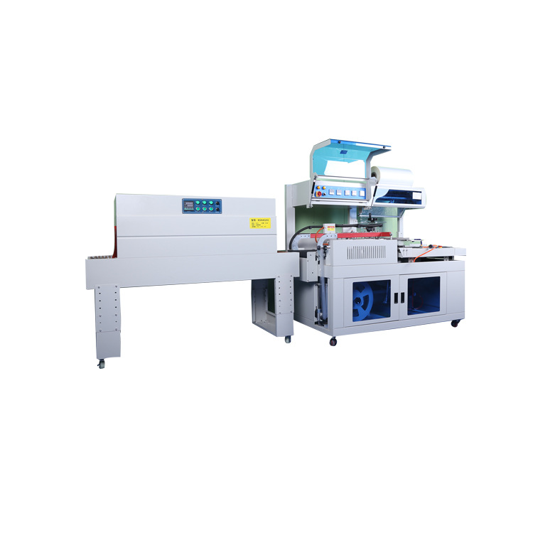 Fully automatic heat shrink packaging machine