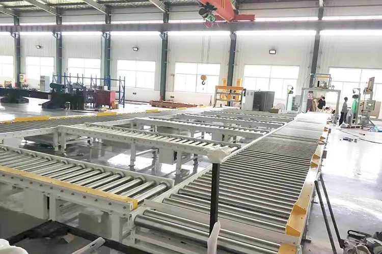 Máquina flejadora y envasadora de PET