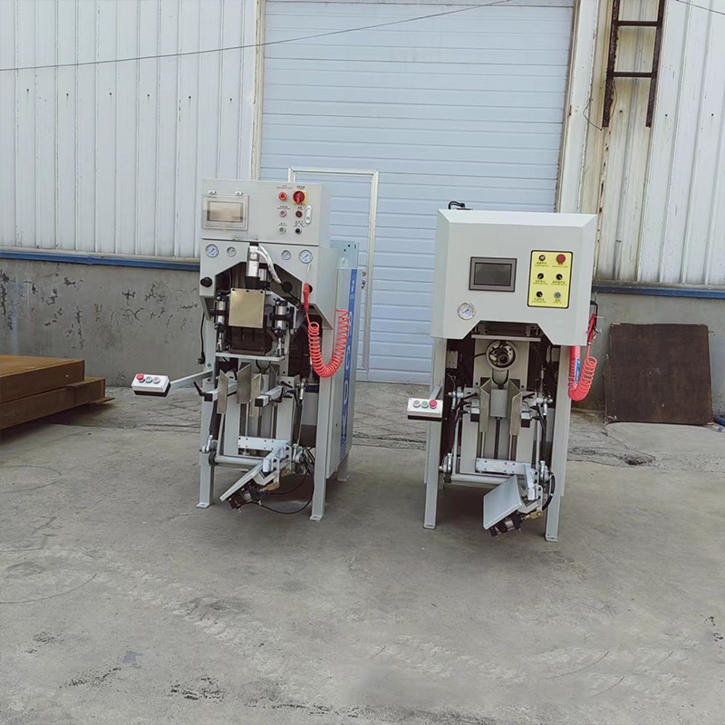 Ultrasonic packaging machine