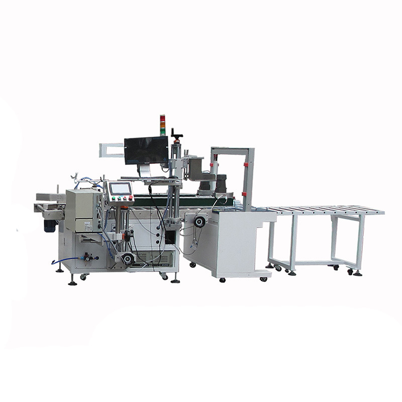 Tic-tac-toe packaging machine