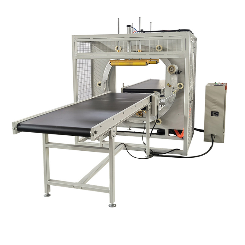 High speed horizontal winding machine