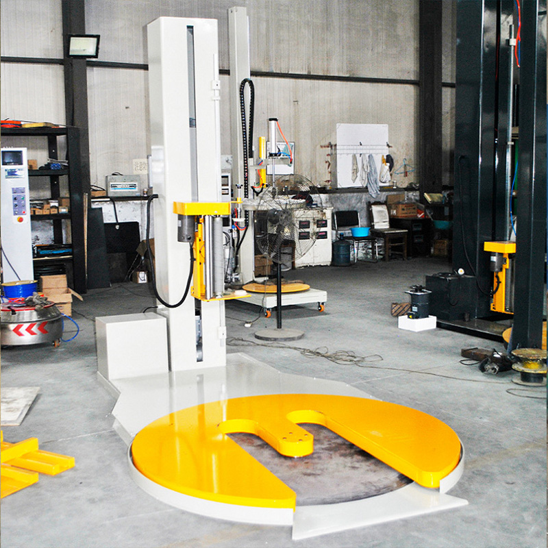 Tray wrapping machine