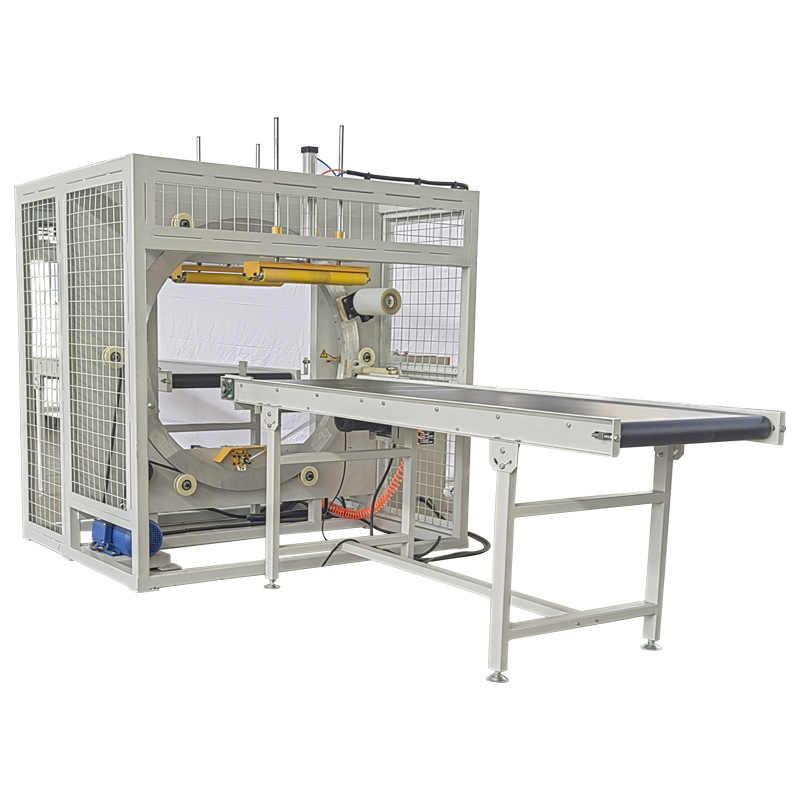 Fully automatic horizontal wrapping machine