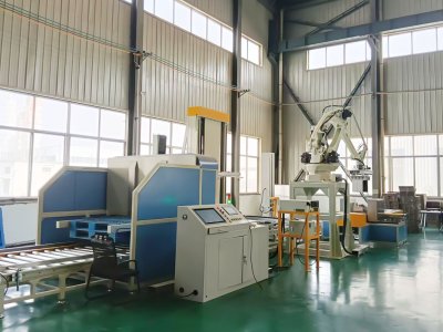 Corrugated board palletizing
